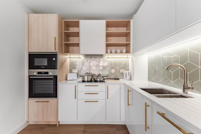 Images for Blenheim Mansions, Alexandra Gate, Hornsey, N8 EAID:1132008958 BID:8c4454de-783b-4cd1-a3cf-c2e1efcf5c25