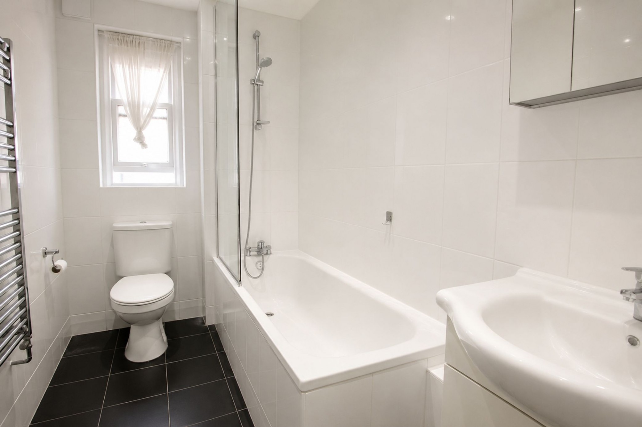Images for Green Lanes, Palmers Green, N13 EAID:1132008958 BID:8c4454de-783b-4cd1-a3cf-c2e1efcf5c25