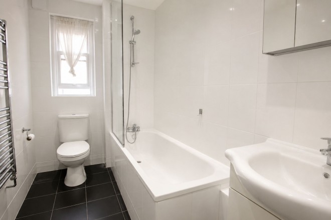 Images for Green Lanes, Palmers Green, N13 EAID:1132008958 BID:8c4454de-783b-4cd1-a3cf-c2e1efcf5c25