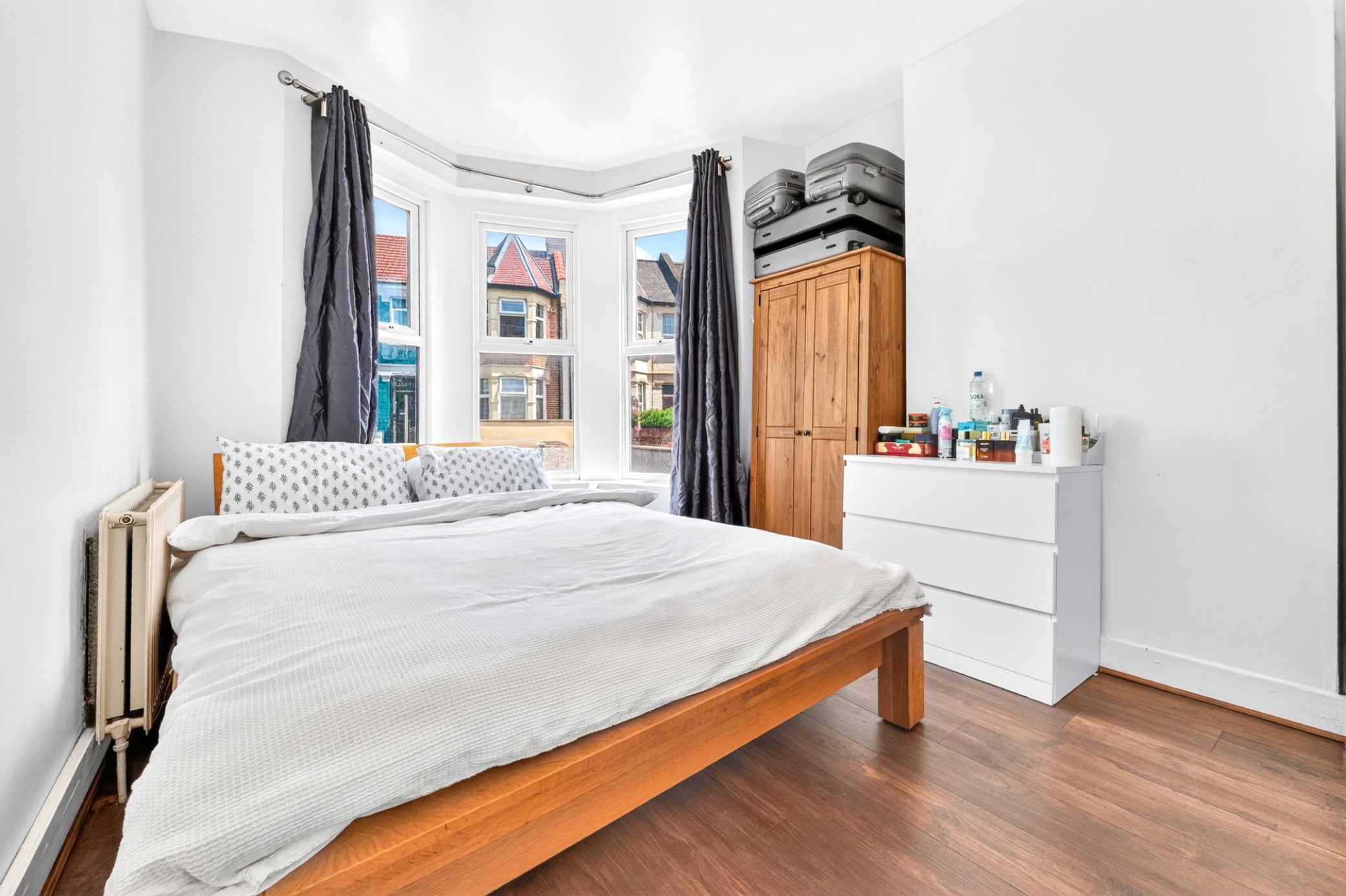 Images for Harringay Road, London, N15 EAID:1132008958 BID:8c4454de-783b-4cd1-a3cf-c2e1efcf5c25