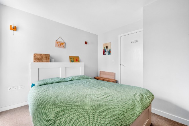 Images for Chadwell Lane, London, N8 EAID:1132008958 BID:8c4454de-783b-4cd1-a3cf-c2e1efcf5c25