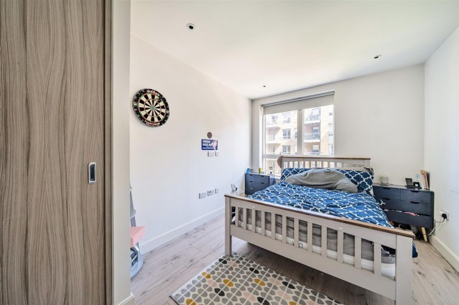 Images for Basset Court, Smithfield Square, Hornsey, N8 EAID:1132008958 BID:8c4454de-783b-4cd1-a3cf-c2e1efcf5c25