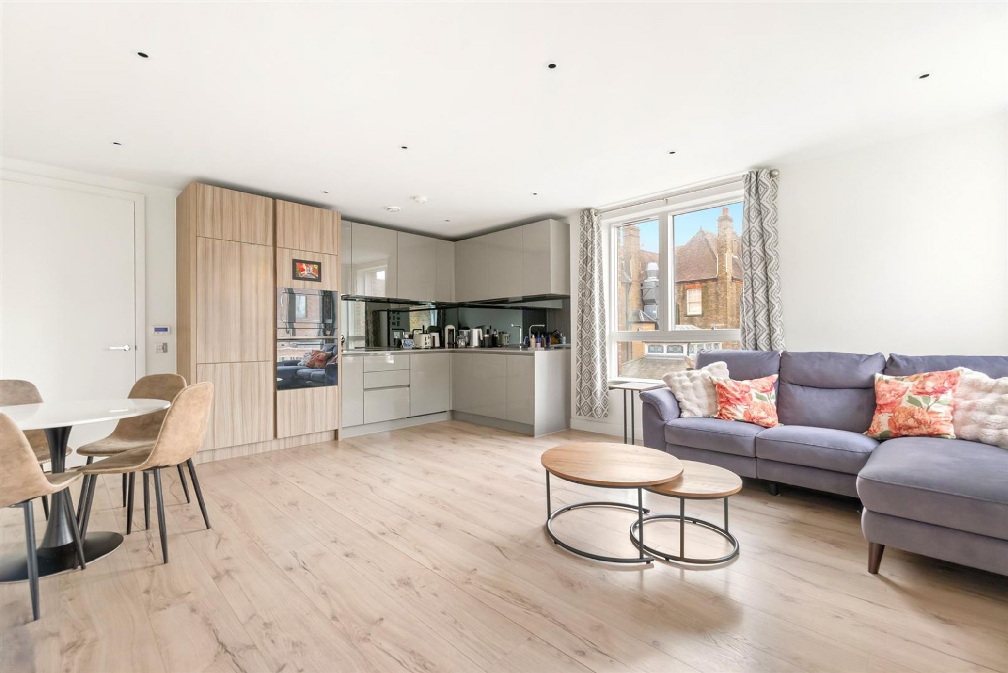 Images for Hamlet Court, Smithfield Square, Hornsey, N8 EAID:1132008958 BID:8c4454de-783b-4cd1-a3cf-c2e1efcf5c25