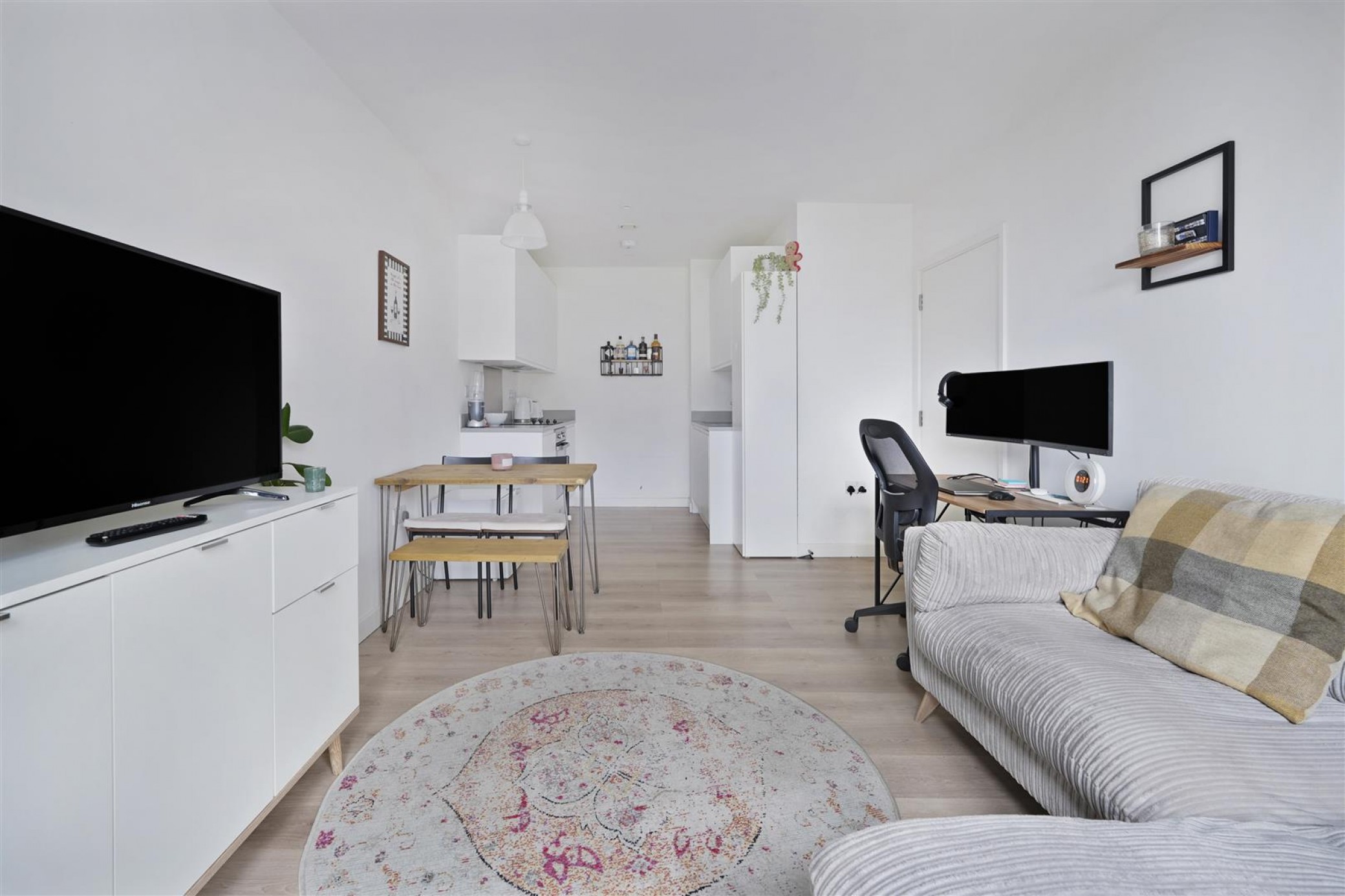Images for Apple Tree Road, Tottenham, N17 EAID:philipalexanderapi BID:1