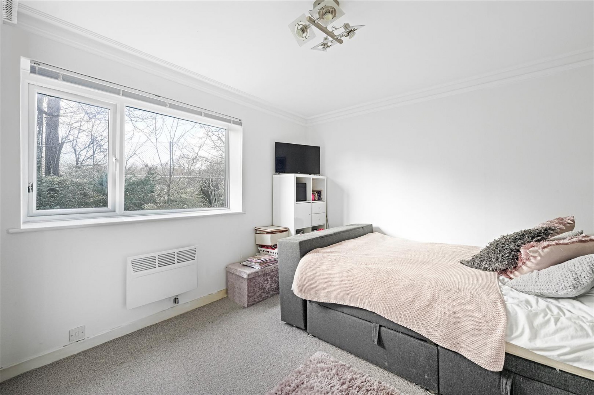 Images for Pymmes Green Road, New Southgate, N11 EAID:philipalexanderapi BID:1