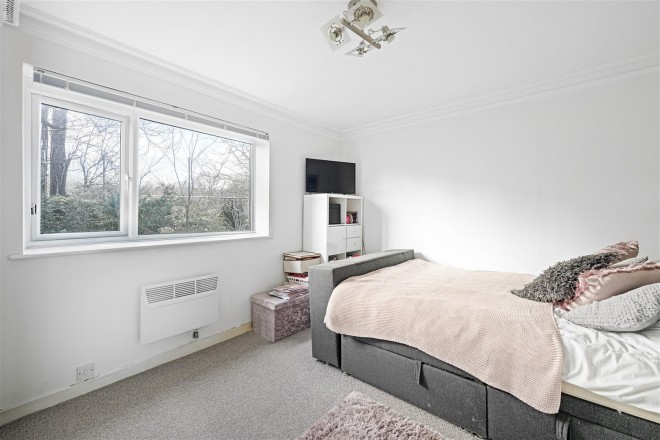 Images for Pymmes Green Road, New Southgate, N11 EAID:philipalexanderapi BID:1