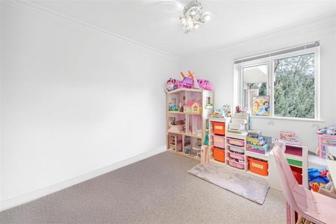 Images for Pymmes Green Road, New Southgate, N11 EAID:philipalexanderapi BID:1