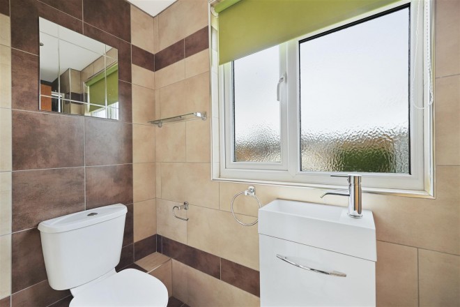 Images for Trafalgar Avenue, Broxbourne EAID:philipalexanderapi BID:1