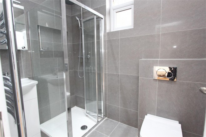 Images for Hoppers Road, Winchmore Hill, N21 EAID:philipalexanderapi BID:1