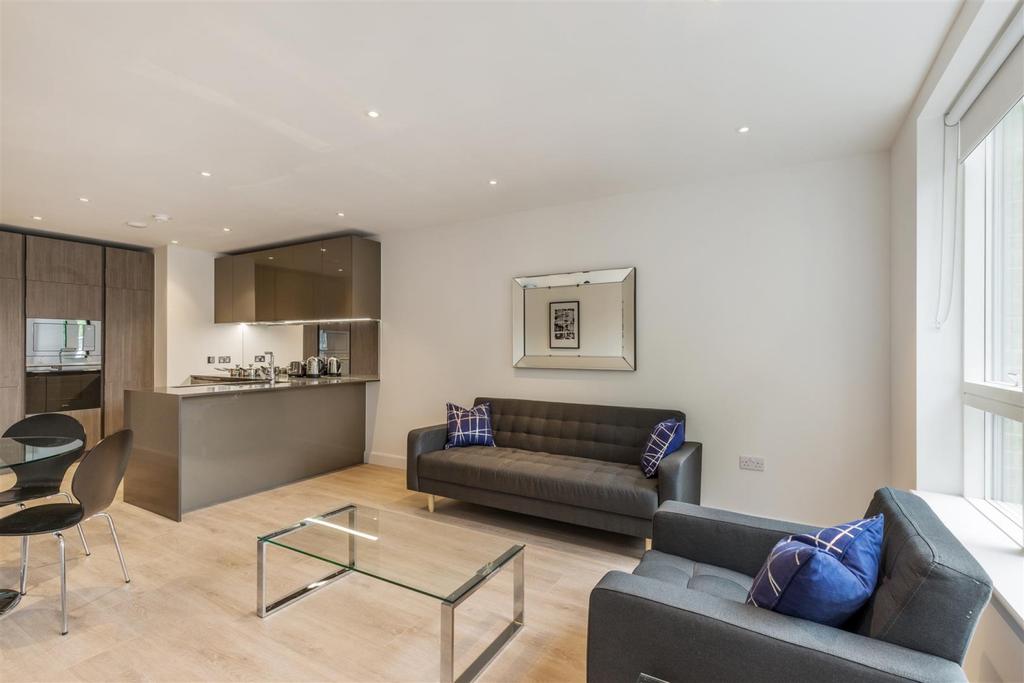Images for Hamlet Court, Smithfield Square, Hornsey, N8 EAID:philipalexanderapi BID:1
