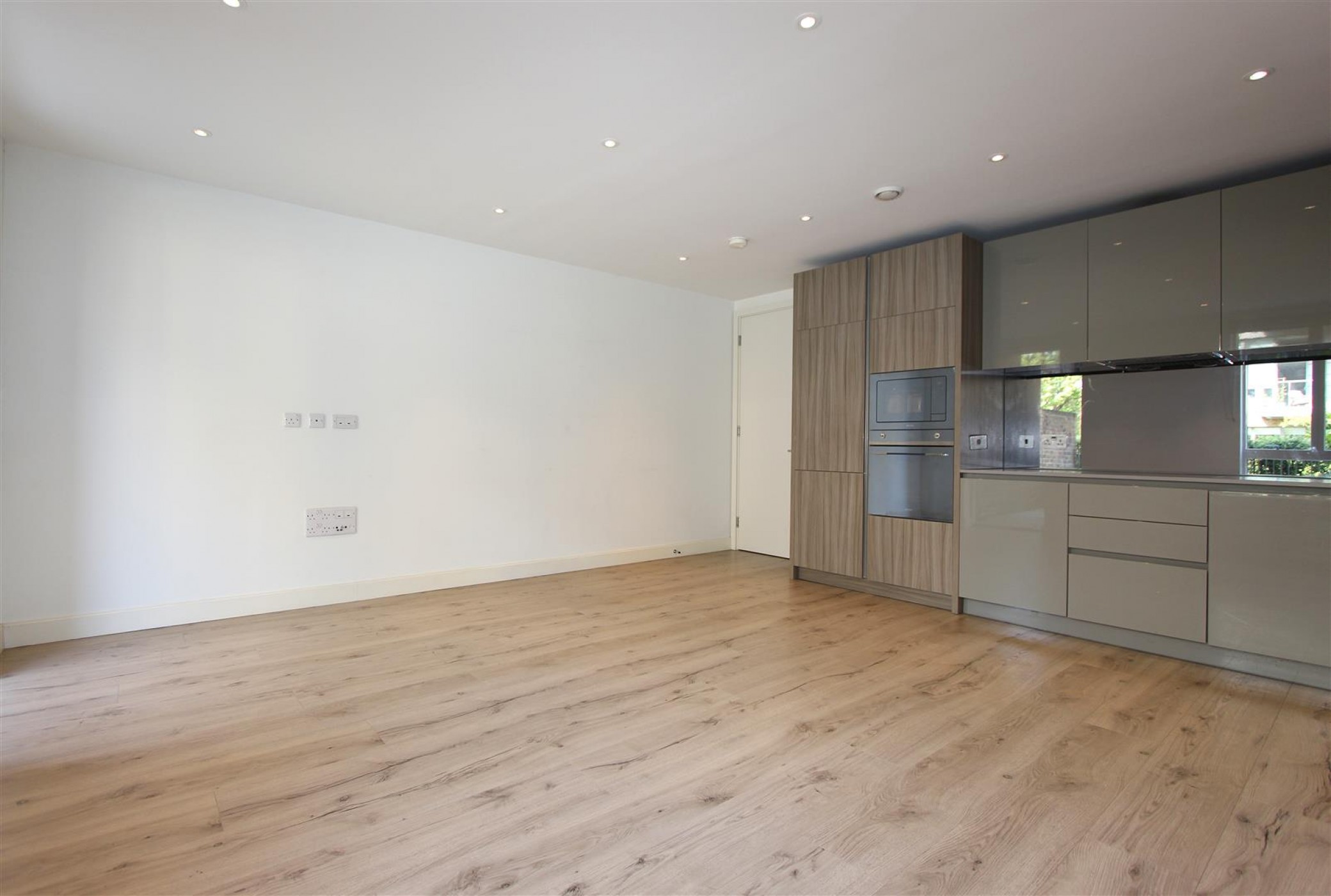 Images for Purser Court, Smithfield Square, Hornsey, N8 EAID:philipalexanderapi BID:1