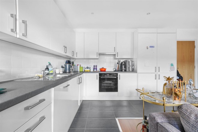 Images for Candish Court, Miles Road, London EAID:philipalexanderapi BID:1