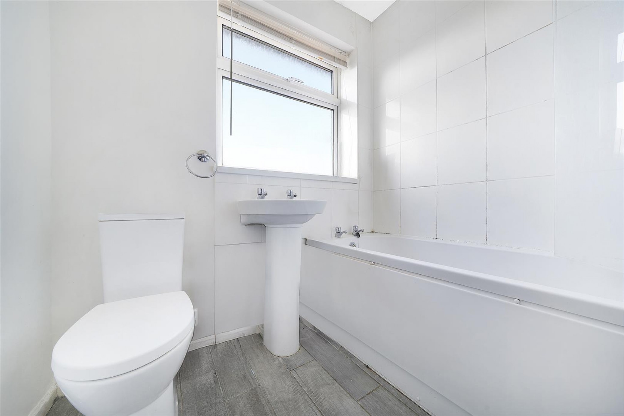 Images for Wroxham Gardens, Potters Bar, EN6 EAID:philipalexanderapi BID:1