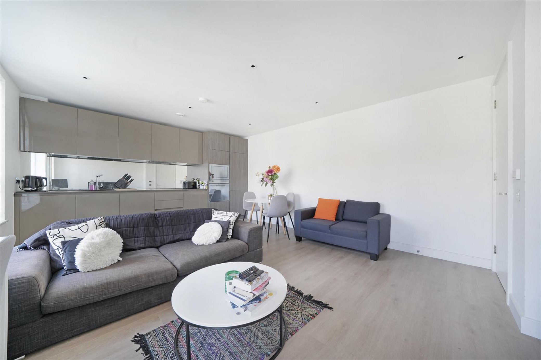 Images for Compass Court, Smithfield Square, Hornsey, N8 EAID:philipalexanderapi BID:1