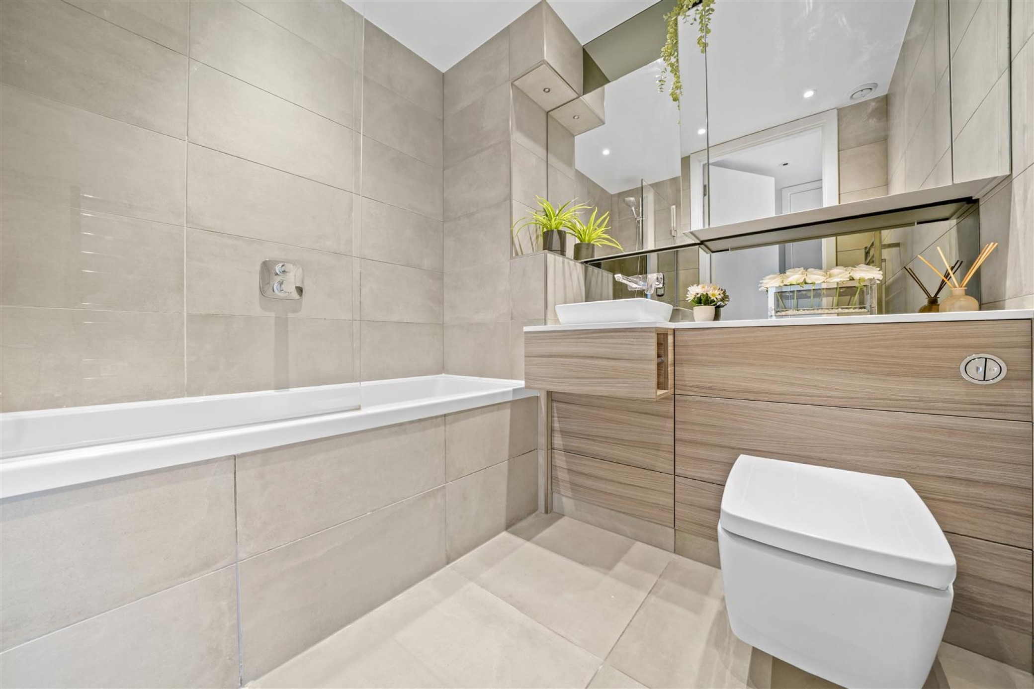 Images for Basset Court, Smithfield Square, Hornsey, N8 EAID:philipalexanderapi BID:1