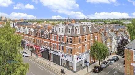 Tottenham Lane, Crouch End, N8