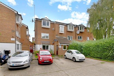 Poplar Grove, Friern Barnet, N11