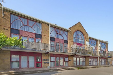 Palace Gates, The Campsbourne, Hornsey, N8