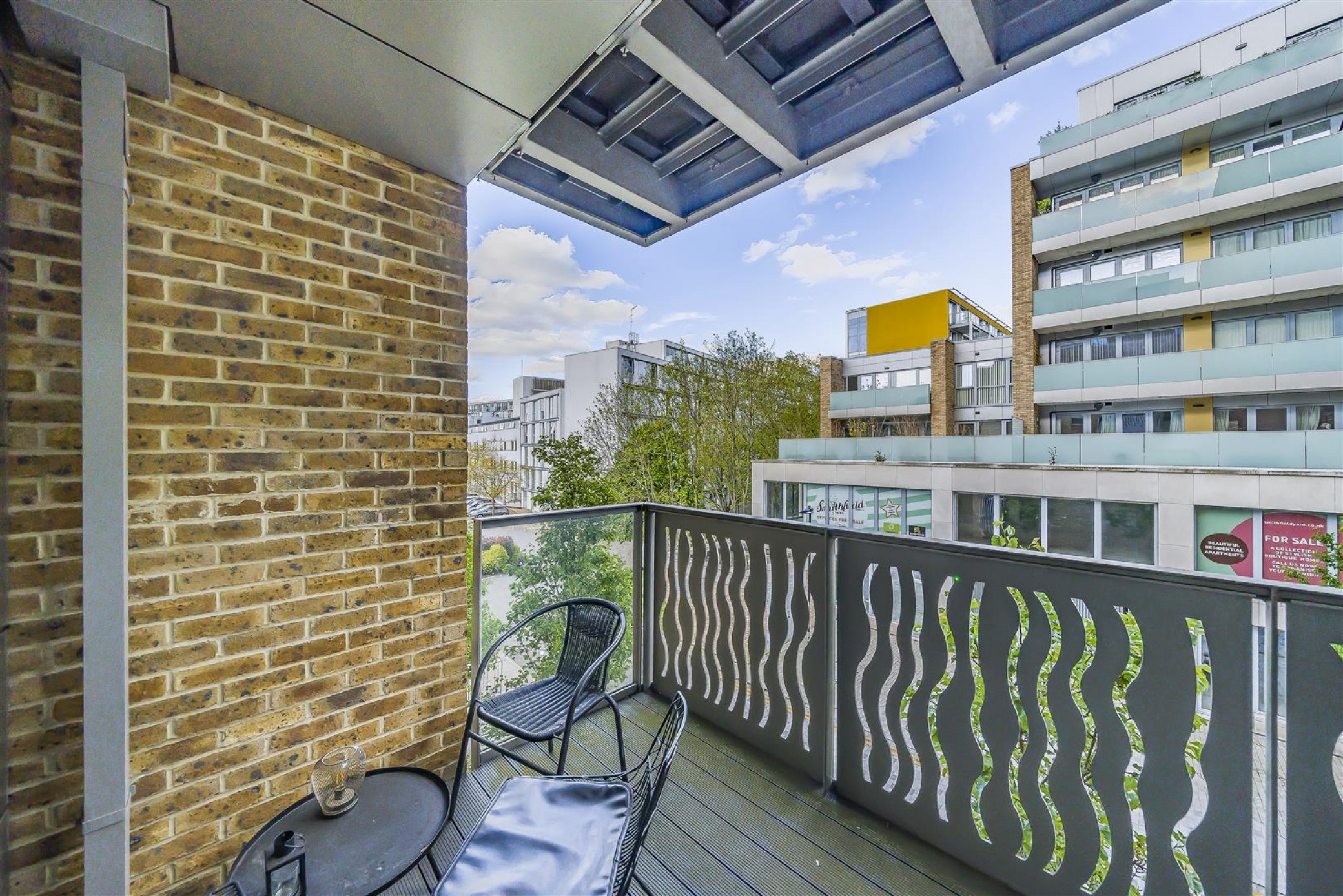 Images for Lang Court, Smithfield Square, Hornsey, N8 EAID:philipalexanderapi BID:1
