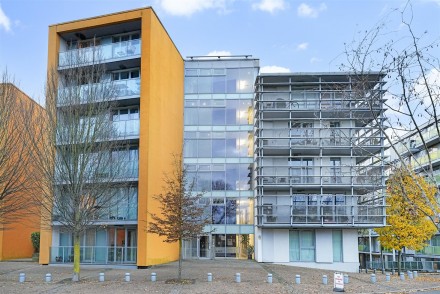 Blake Apartments, New River Village, Hornsey, N8
