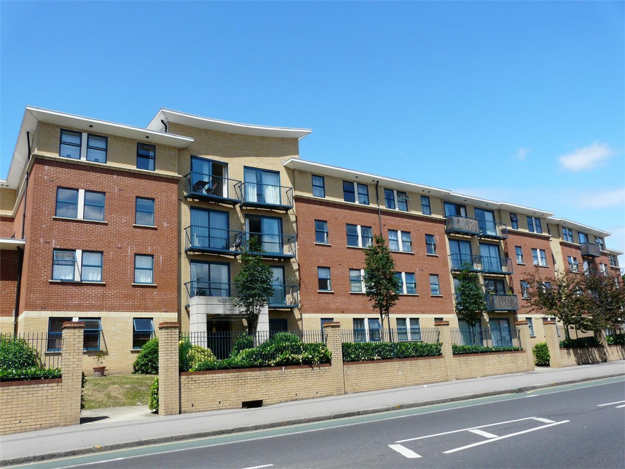 Images for Tottenham Lane, Crouch End, N8 EAID:philipalexanderapi BID:1