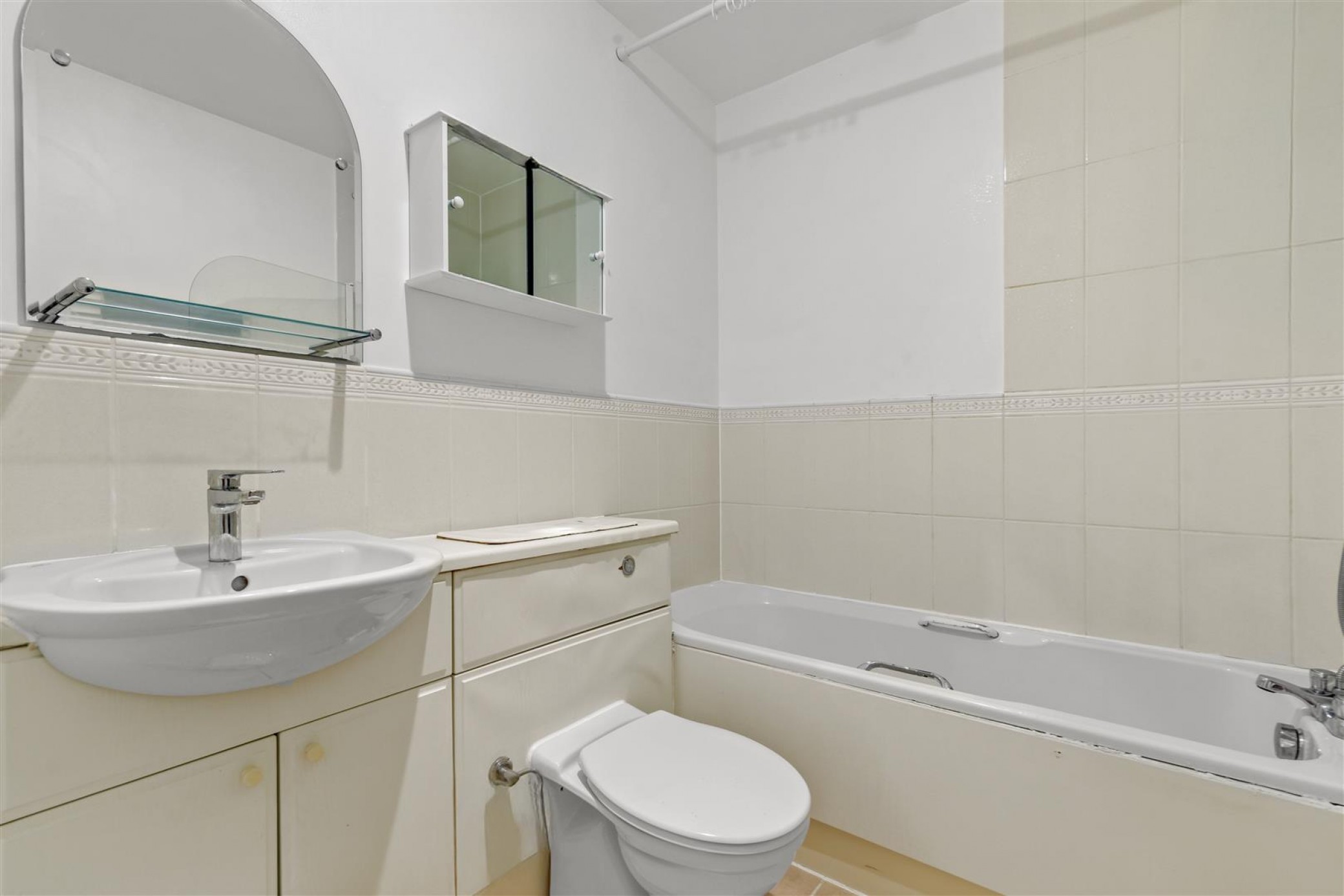 Images for Tottenham Lane, Crouch End, N8 EAID:philipalexanderapi BID:1