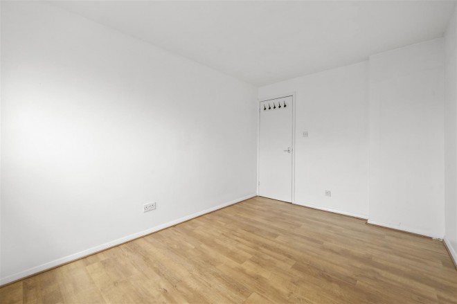 Images for Sturrock Close, South Tottenham, N15 EAID:philipalexanderapi BID:1