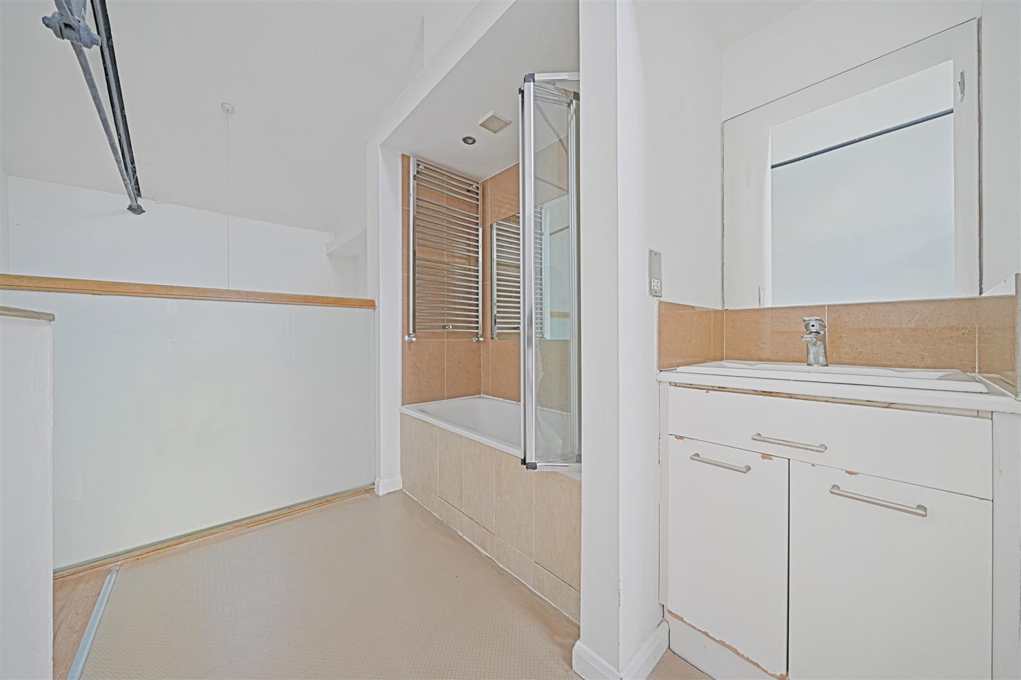 Images for Island Centre Way, Enfield, EN3 EAID:philipalexanderapi BID:1