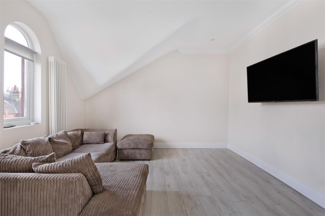 Images for Lascotts Road, Wood Green, N22 EAID:philipalexanderapi BID:1