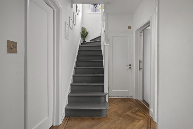 Images for Oakwood Avenue, Southgate, N14 EAID:philipalexanderapi BID:1