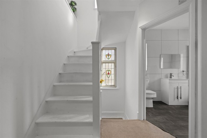 Images for Oakwood Avenue, Southgate, N14 EAID:philipalexanderapi BID:1