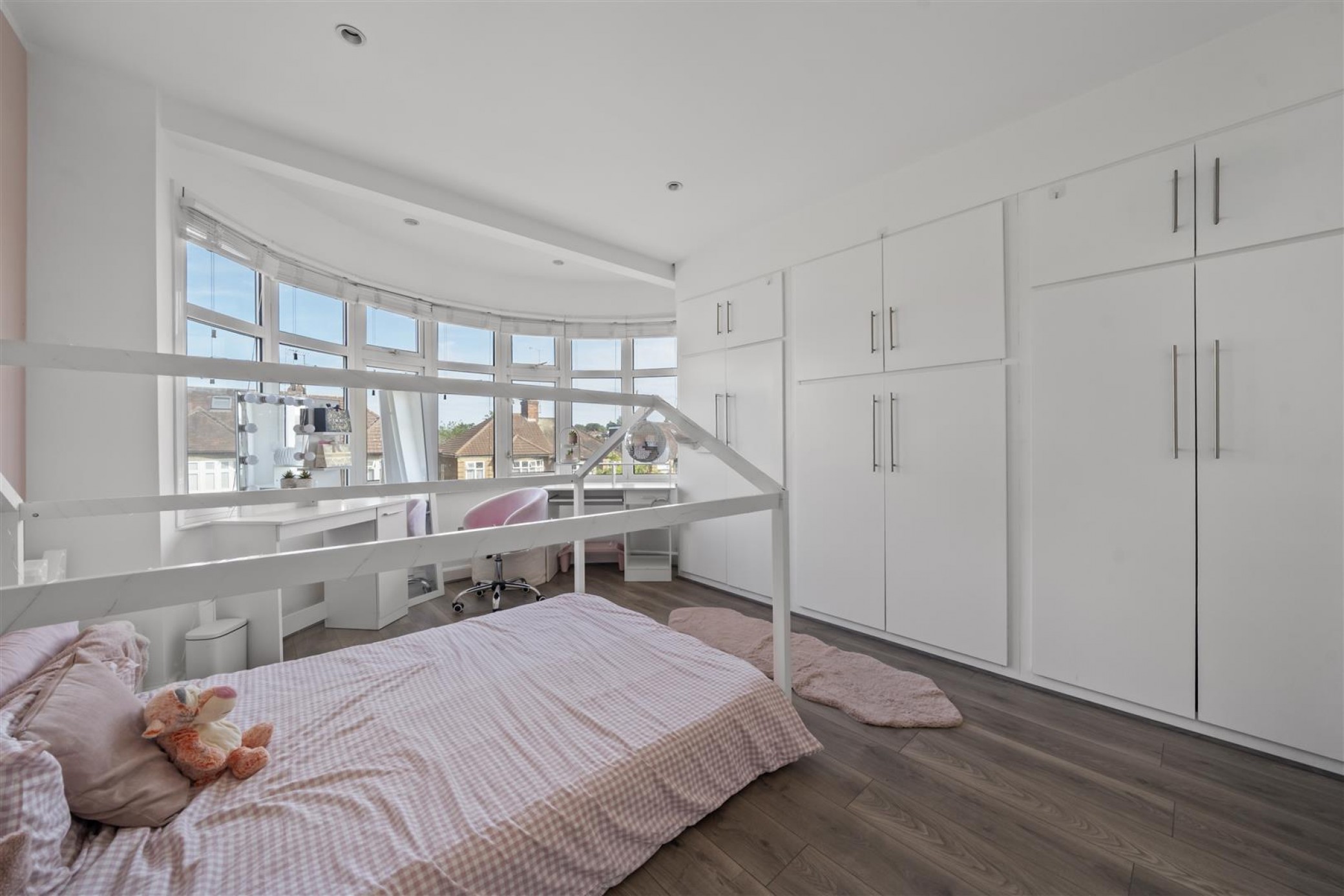 Images for Oakwood Avenue, Southgate, N14 EAID:philipalexanderapi BID:1