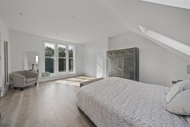 Images for Oakwood Avenue, Southgate, N14 EAID:philipalexanderapi BID:1