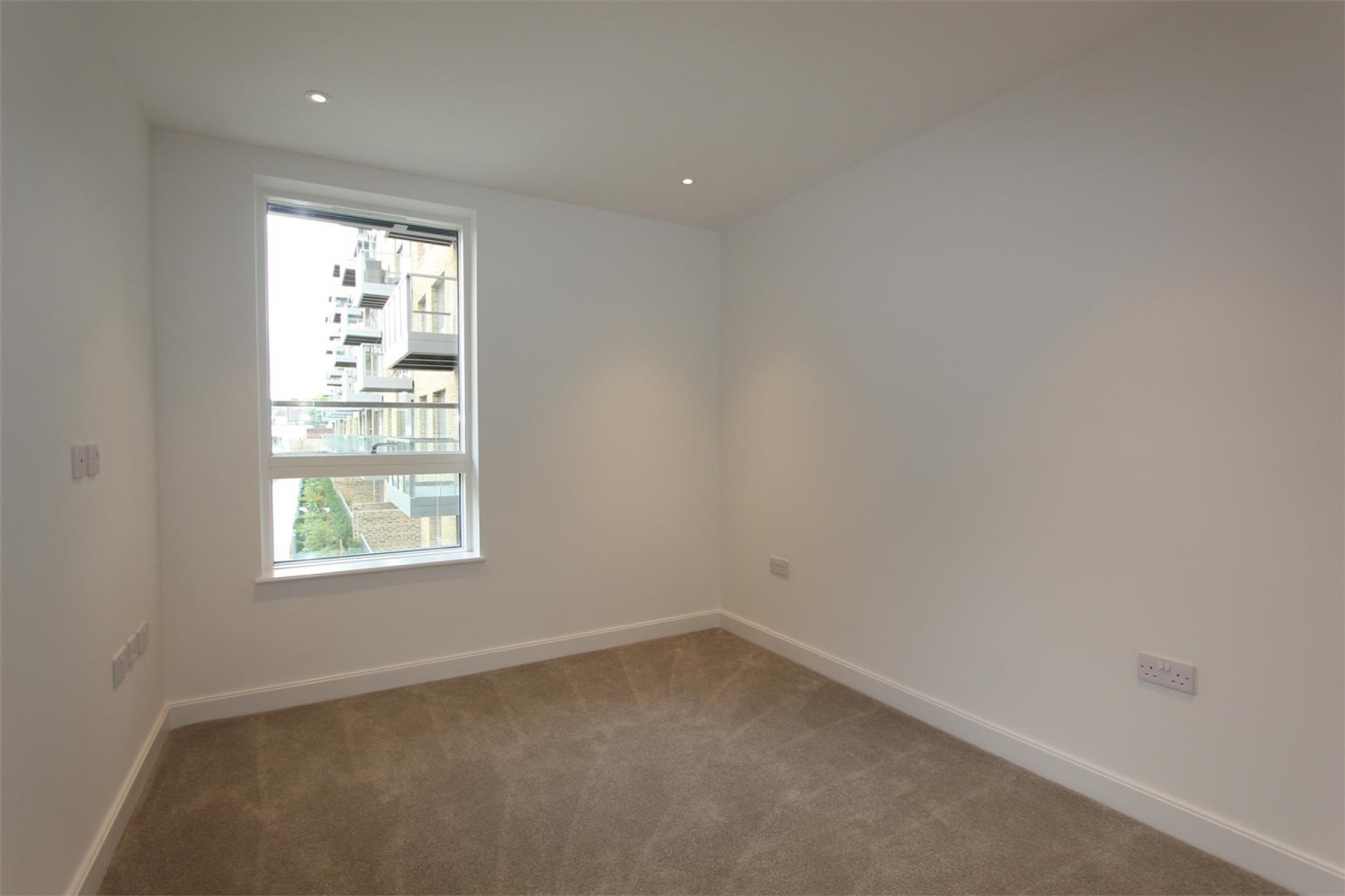 Images for Lang Court, Smithfield Square, Hornsey, N8 EAID:philipalexanderapi BID:1