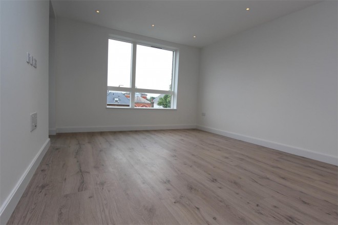 Images for Hamlet Court, Smithfield Square, Hornsey, N8 EAID:philipalexanderapi BID:1