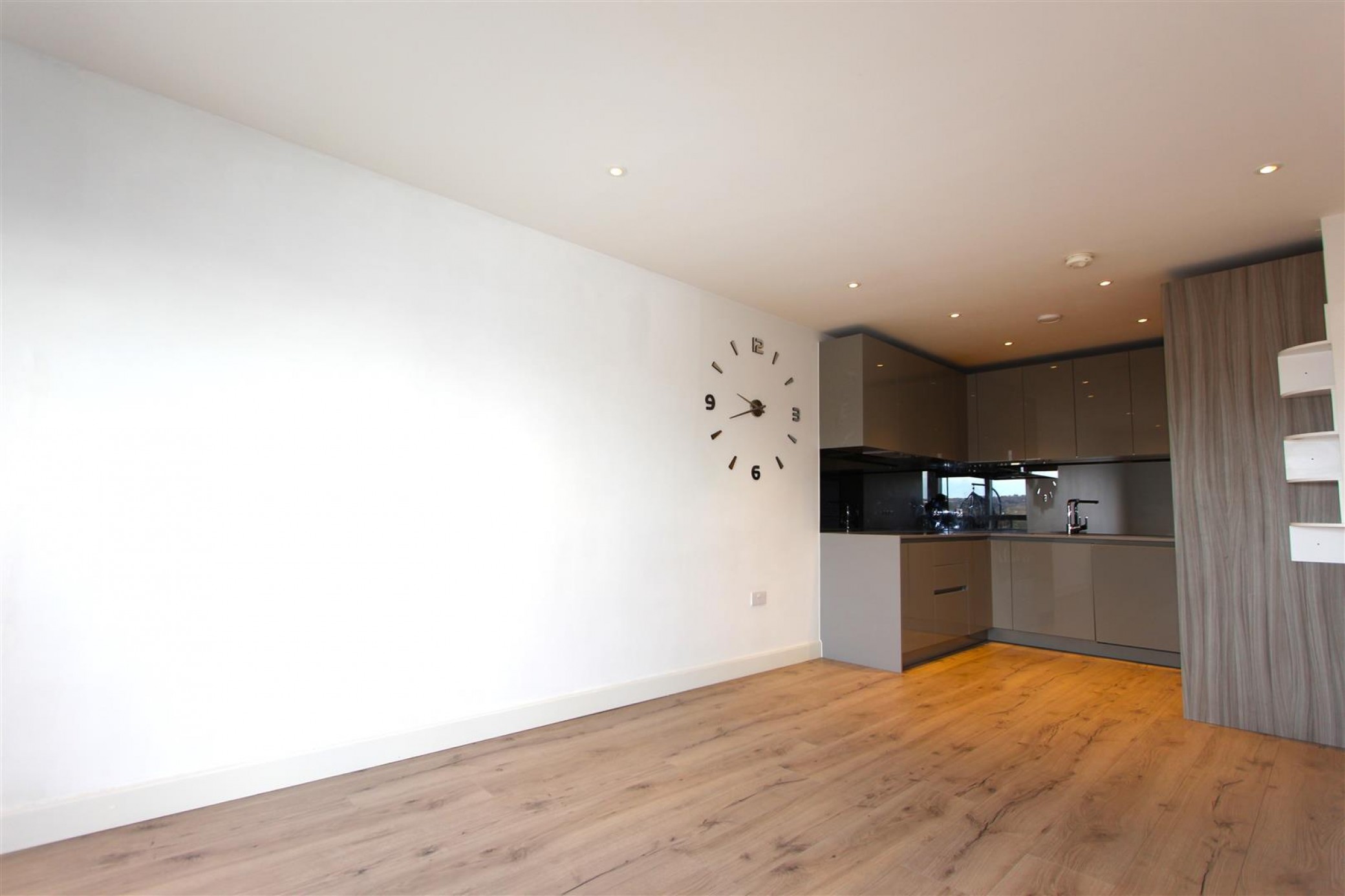 Images for Basset Court, Smithfield Square, Hornsey, N8 EAID:philipalexanderapi BID:1