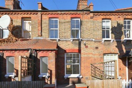 Moselle Avenue, Wood Green, N22
