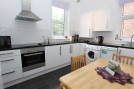 Green Lanes, Palmers Green, N13