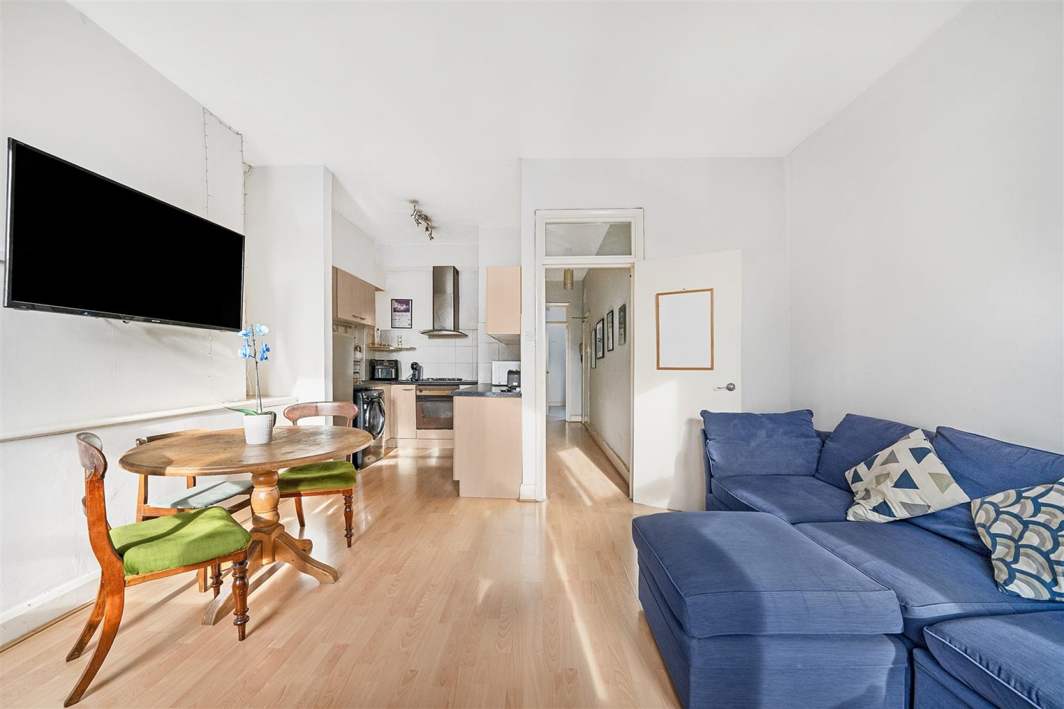 Images for High Street, Hornsey, N8 EAID:philipalexanderapi BID:1