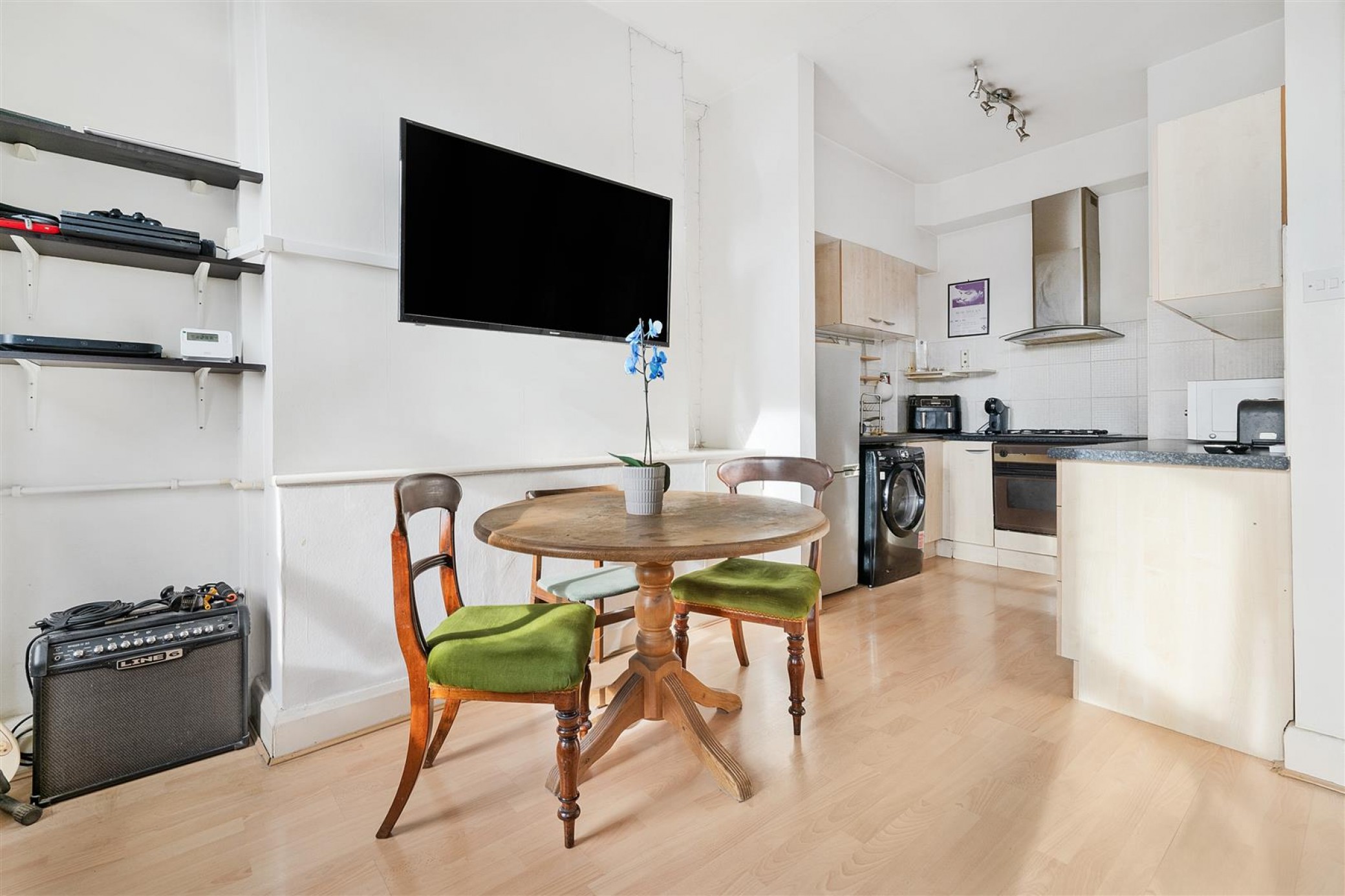 Images for High Street, Hornsey, N8 EAID:philipalexanderapi BID:1