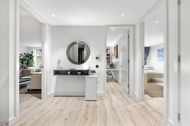 Images for Compass Court, Smithfield Square, Hornsey, N8 EAID:philipalexanderapi BID:1