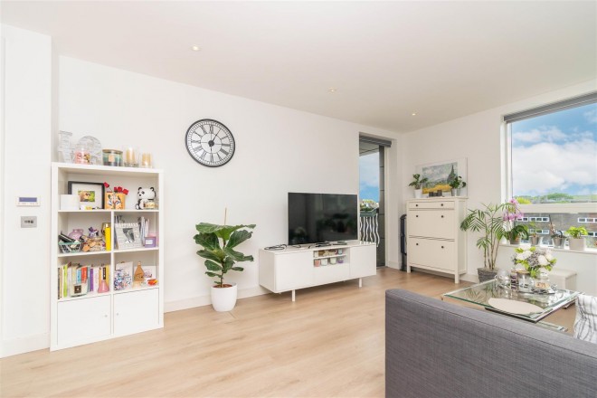 Images for Compass Court, Smithfield Square, Hornsey, N8 EAID:philipalexanderapi BID:1