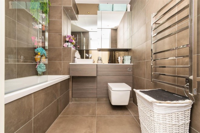 Images for Compass Court, Smithfield Square, Hornsey, N8 EAID:philipalexanderapi BID:1