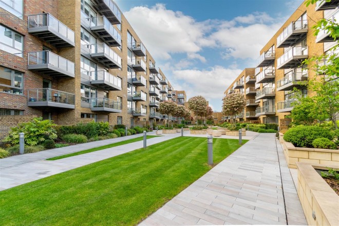 Images for Compass Court, Smithfield Square, Hornsey, N8 EAID:philipalexanderapi BID:1