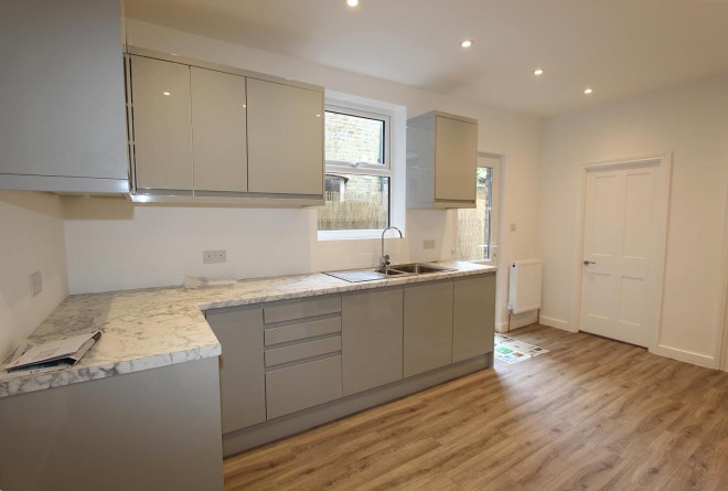 Images for Fotheringham Road, Enfield, EN1 EAID:philipalexanderapi BID:1