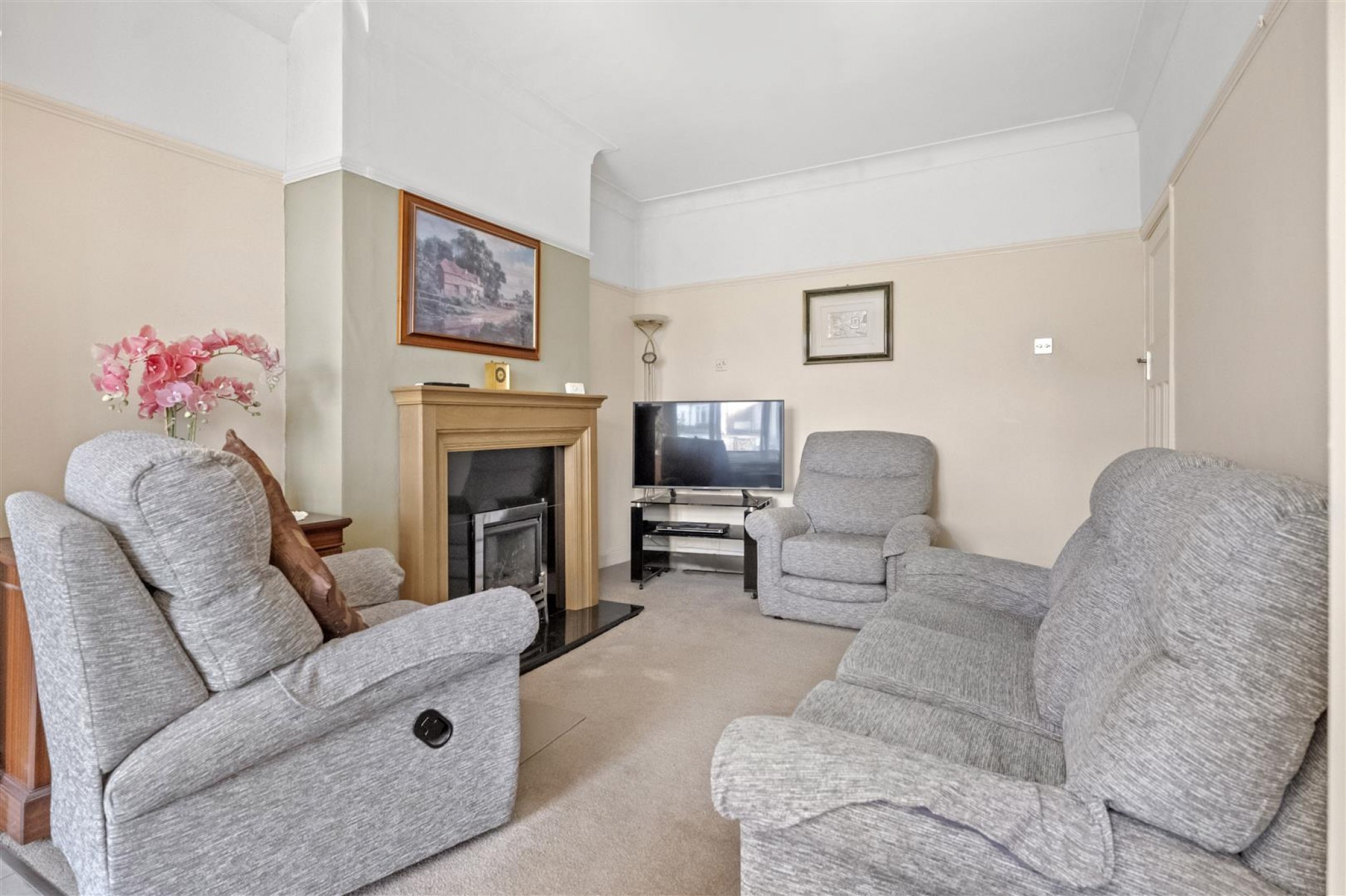 Images for New Road, Wood Green, N22 EAID:philipalexanderapi BID:1