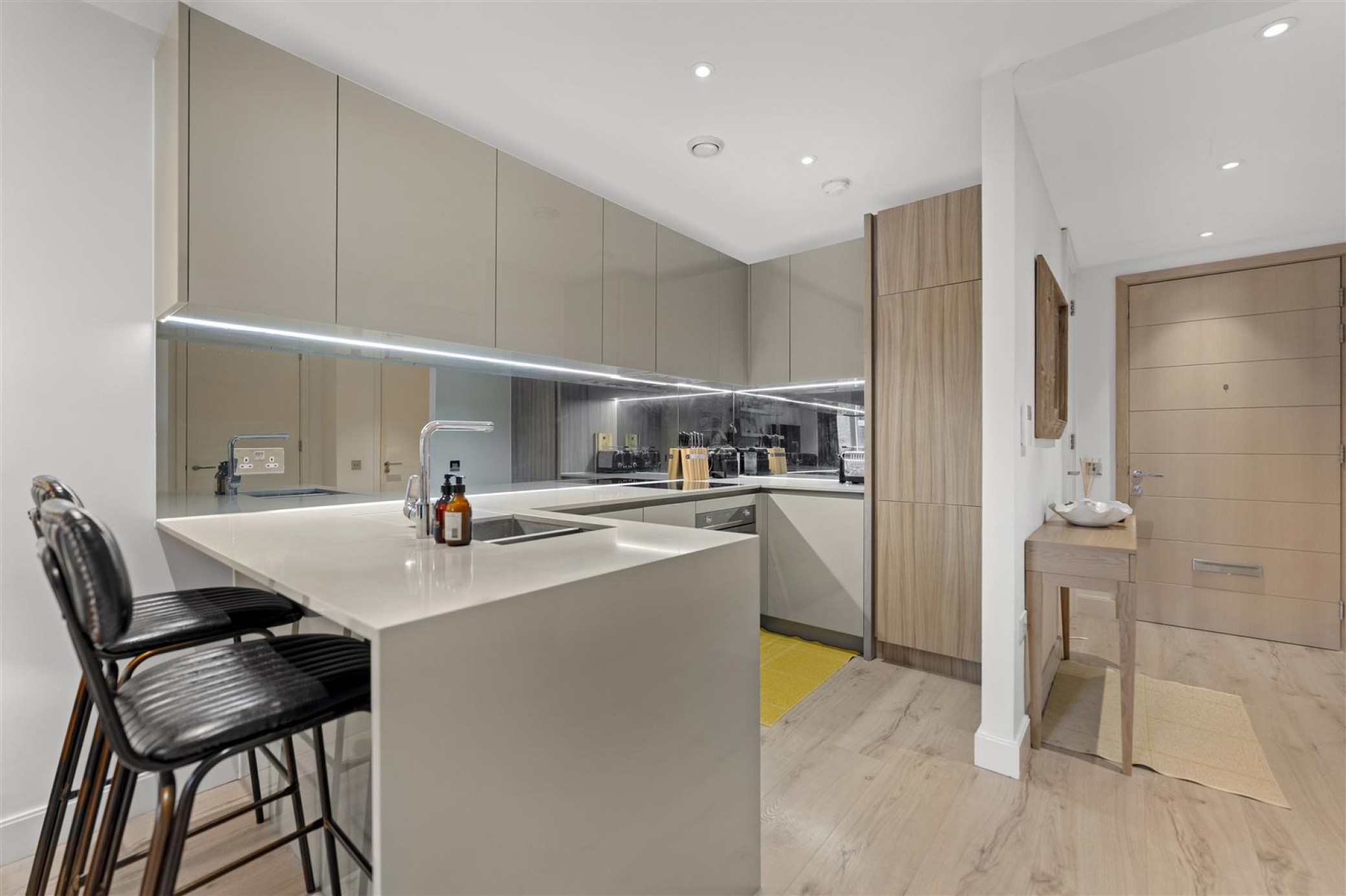 Images for Purser Court, Smithfield Square, Hornsey, N8 EAID:philipalexanderapi BID:1