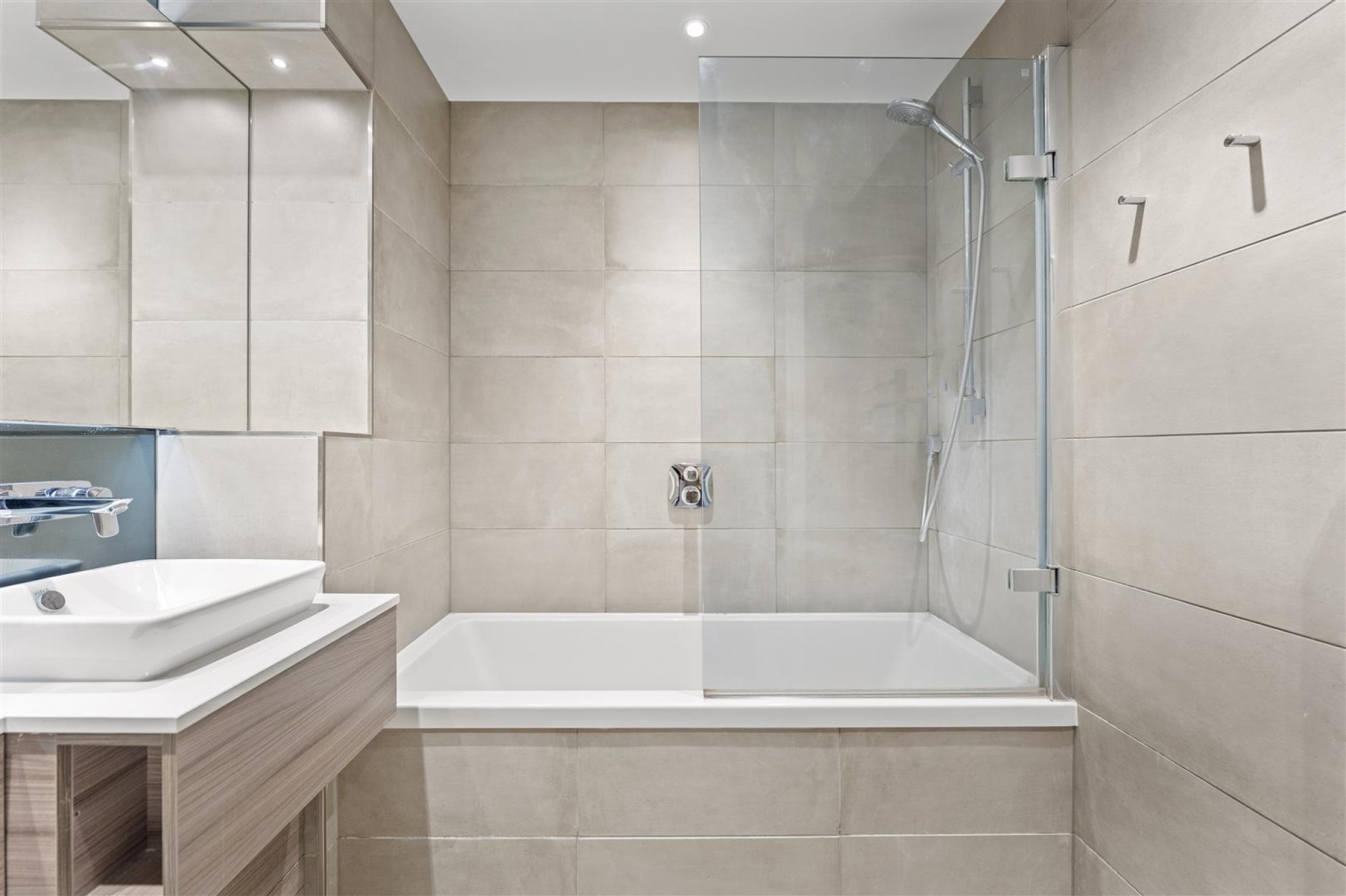 Images for Purser Court, Smithfield Square, Hornsey, N8 EAID:philipalexanderapi BID:1