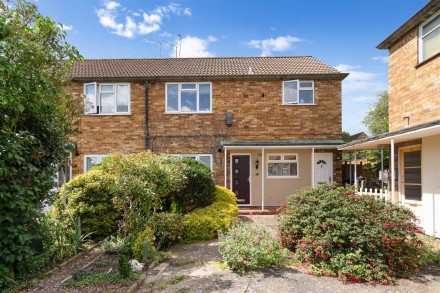 Highview Close, Potters Bar, Hertfordshire, EN6