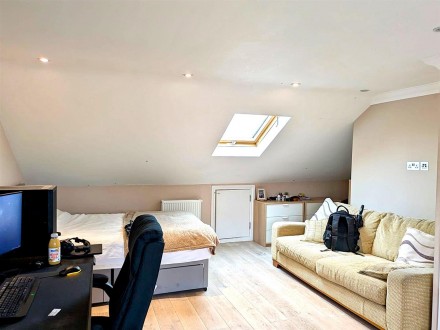 Lordship Lane, Tottenham, N17